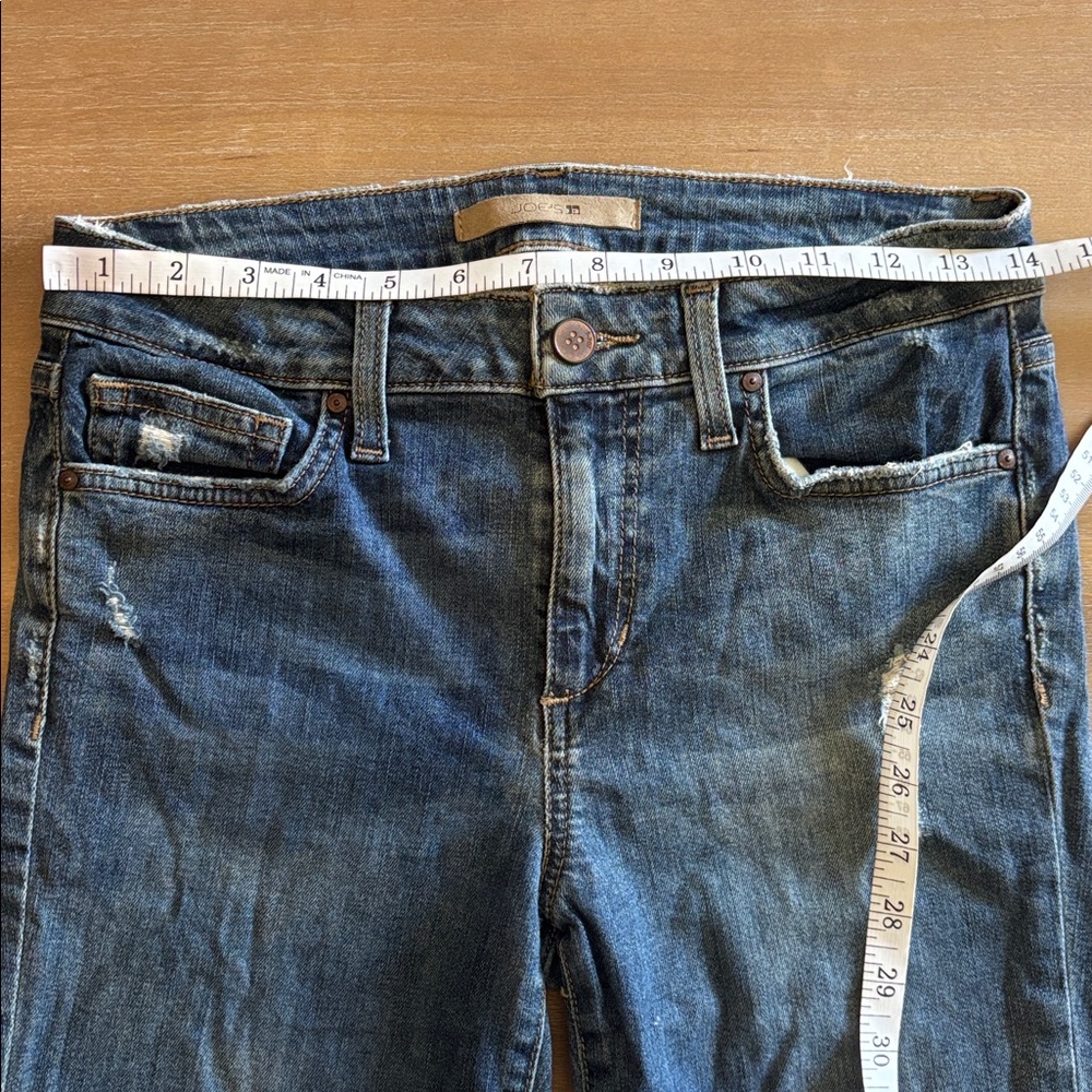 Joe’s Jeans Skinny Ankle Laila Distressed Raw Hem, Size 28 - Picture 7 of 9